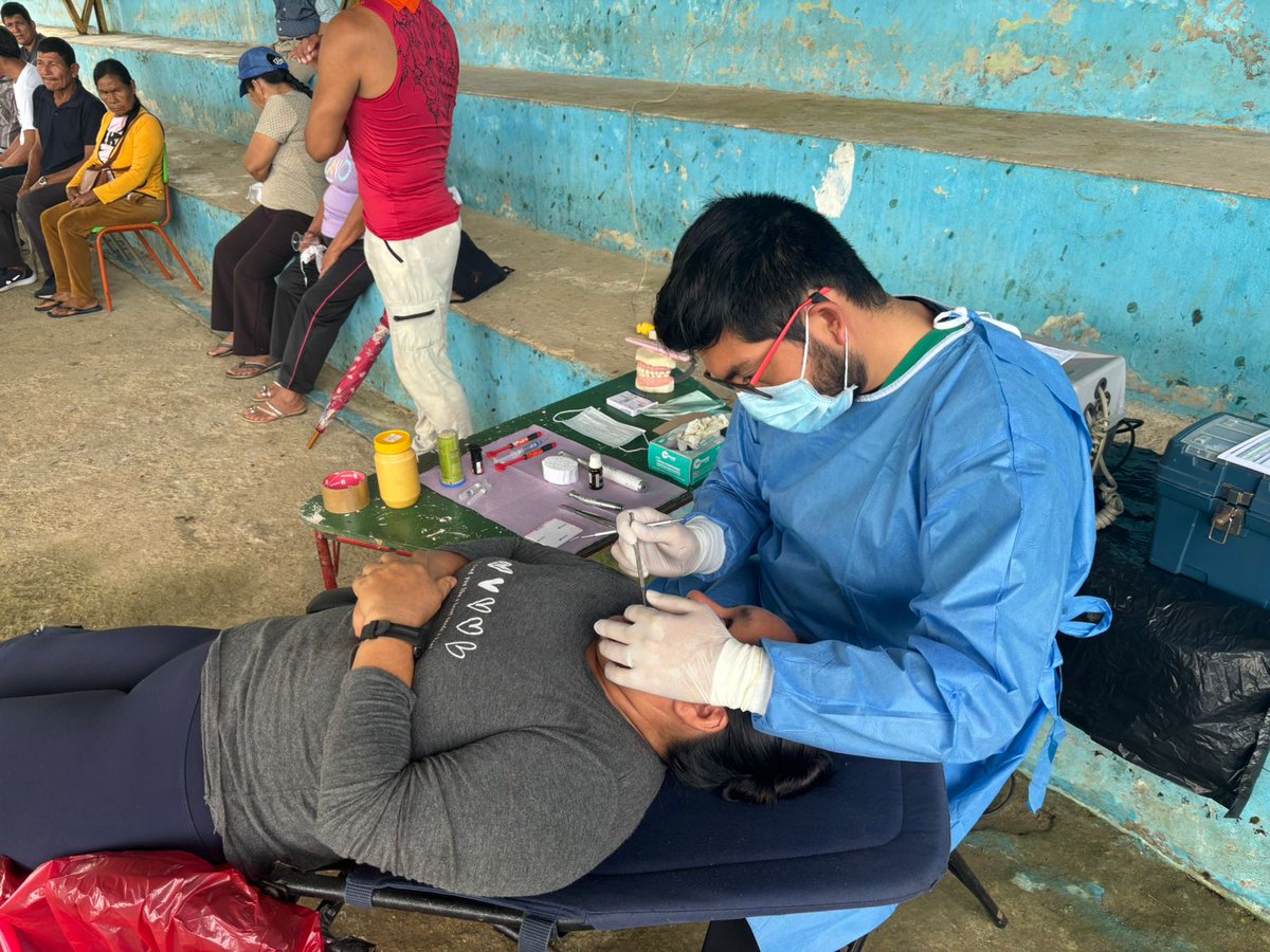 IESSNapo's tweet photo. Nuestra brigada médica realizó controles preventivos y atención personalizada. Además, impartimos charlas educativas sobre:
✅ Uso correcto del cepillado dental
✅ Prevención del Dengue 🦟
✅ Sensibilización sobre el Cáncer Infantil 🎗️ https://t.co/wEXcF4SDBb