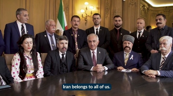 OMiNA tweet media