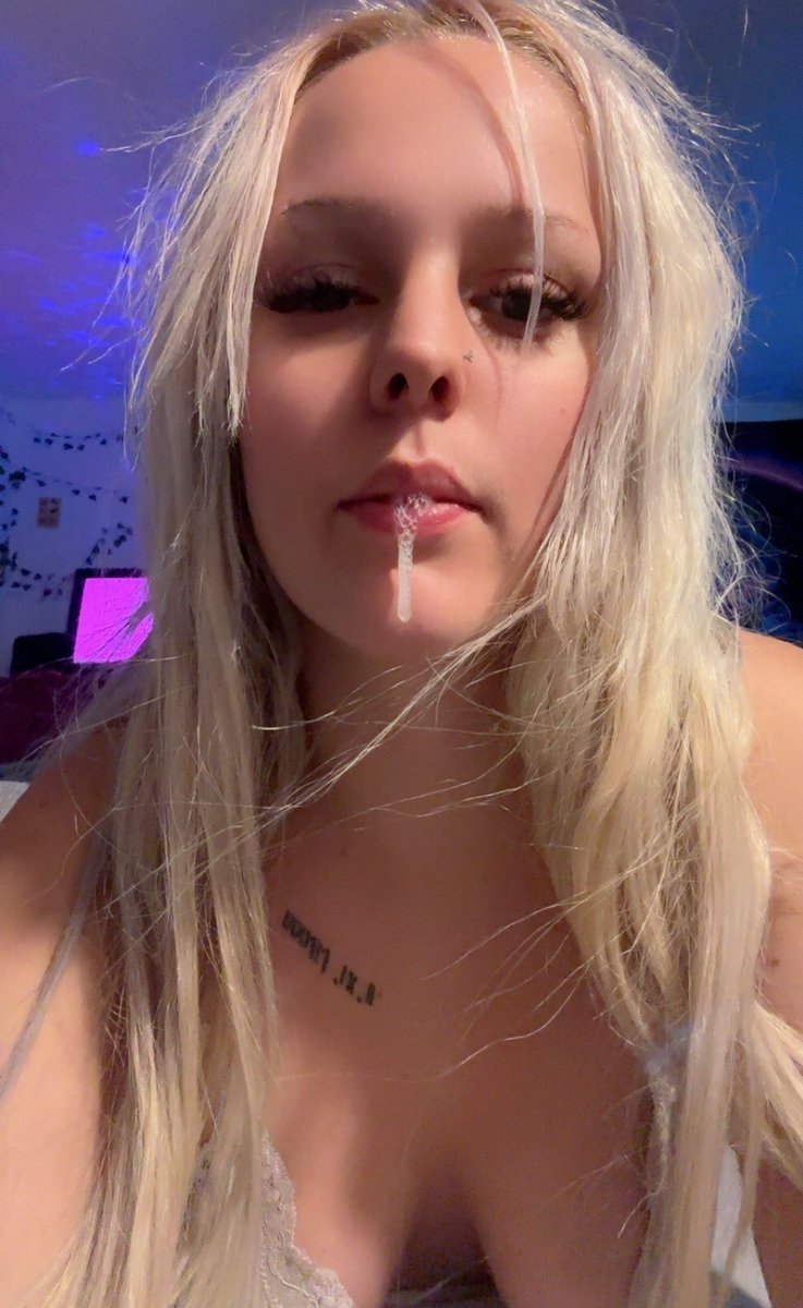 Mund auf Loser😈 Heute benutze ich dich als Spucknapf.💦🥵

#findom #geldherrin #moneydom #finsub #femdom