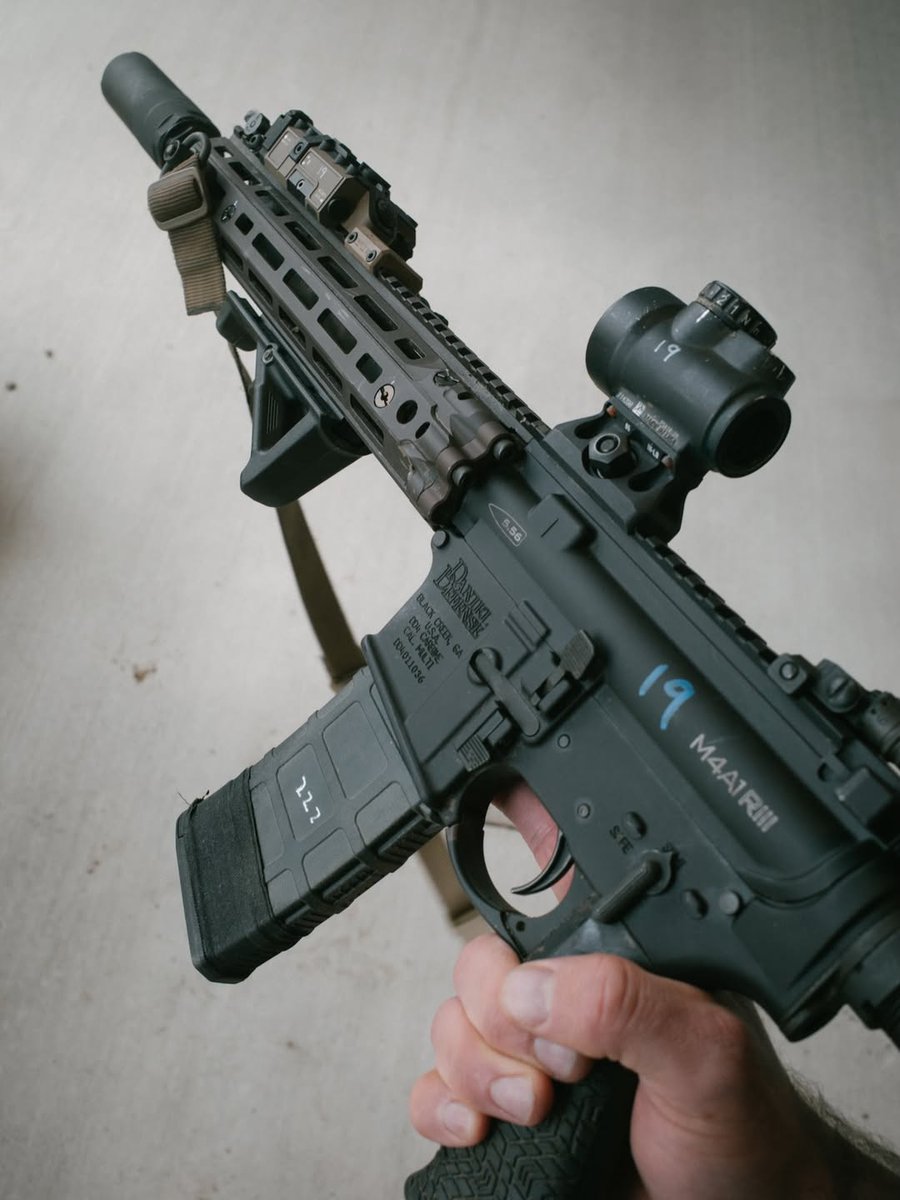 Daniel Defense tweet media