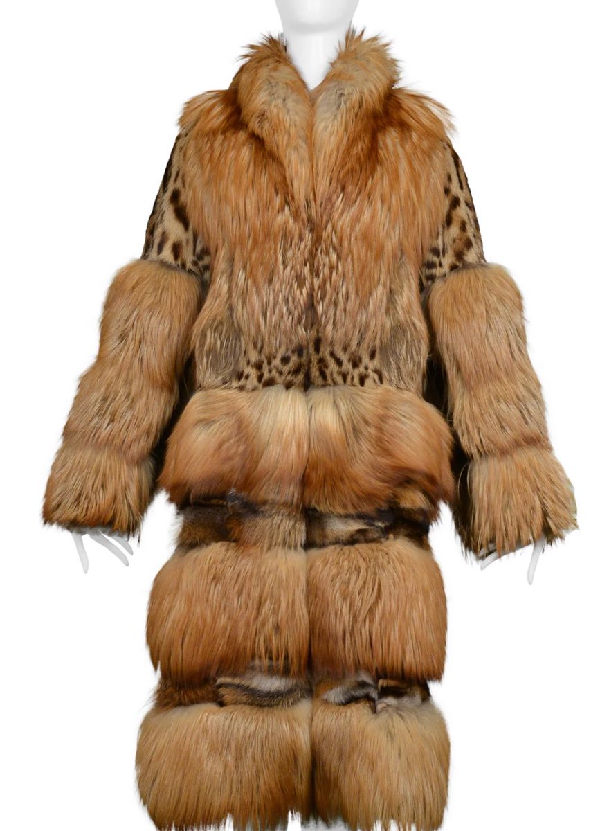 saintdemie's tweet image. #RAWR