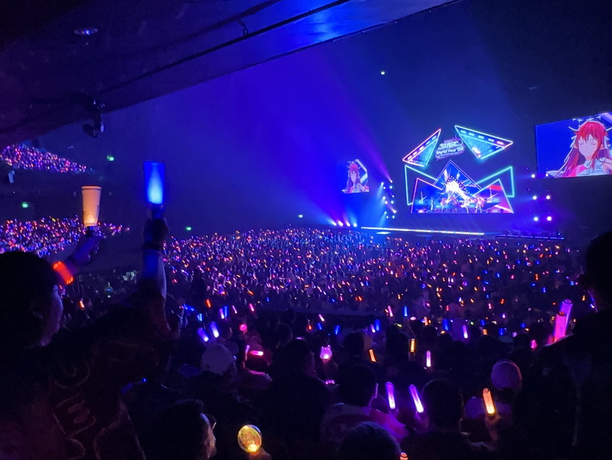irys_en's tweet photo. We SUCCESSFULLY SYNCHRONIZED with the world!!✨🎤🪩Super happy to have been a part of this &amp; to be able to experience all of it with the girls &amp; ALL OF YOU GUYS!🙌

THANK YOU for being with us &amp; cheering me on till the end! I will never forget this experience!🩷
#hololiveSTAGE25 https://t.co/HxvrOAzmy6