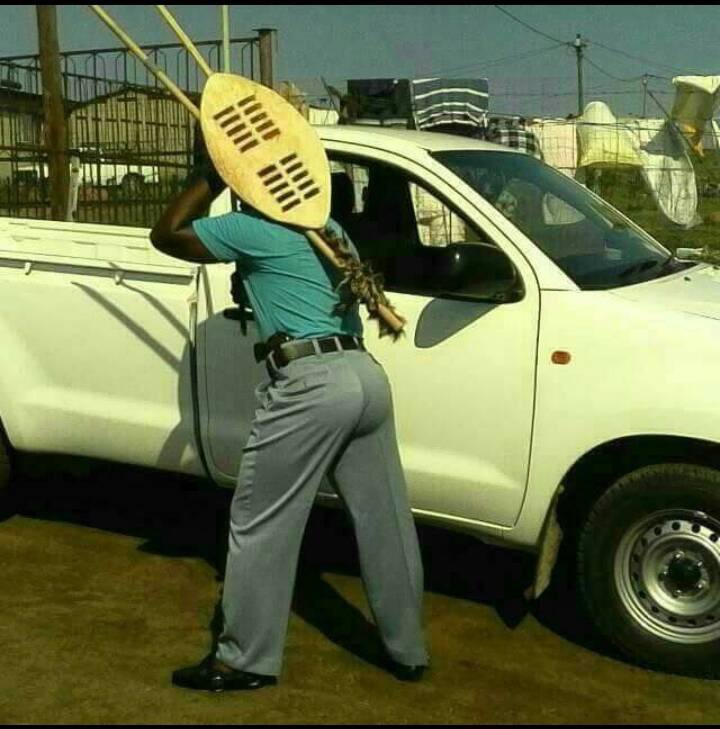 SimphiweNzi tweet picture
