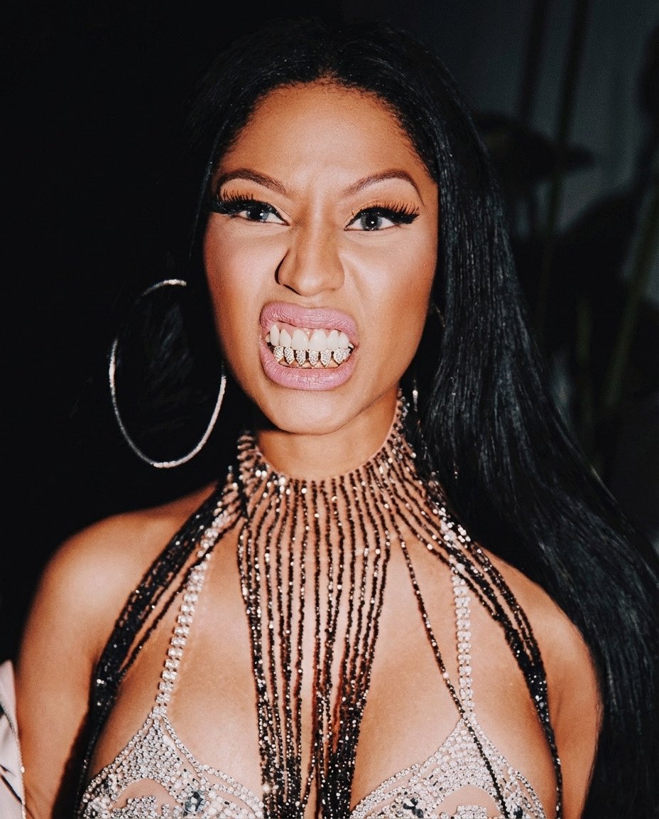 thenickiedit's tweet photo. Nicki Minaj for HITS Magazine (2017) https://t.co/ccu2xhDCEJ