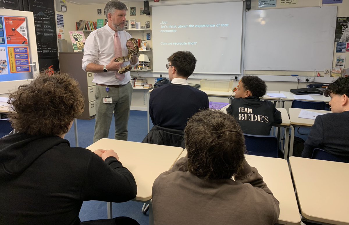 Bede's Languages Faculty tweet media