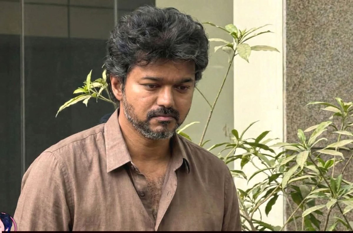 கவலை படு ப்ரோ!

உன் கெட்ட மனசுக்கு எல்லாம் கெட்டதாவே நடக்கும்💯🥰😇

Actor Vijay