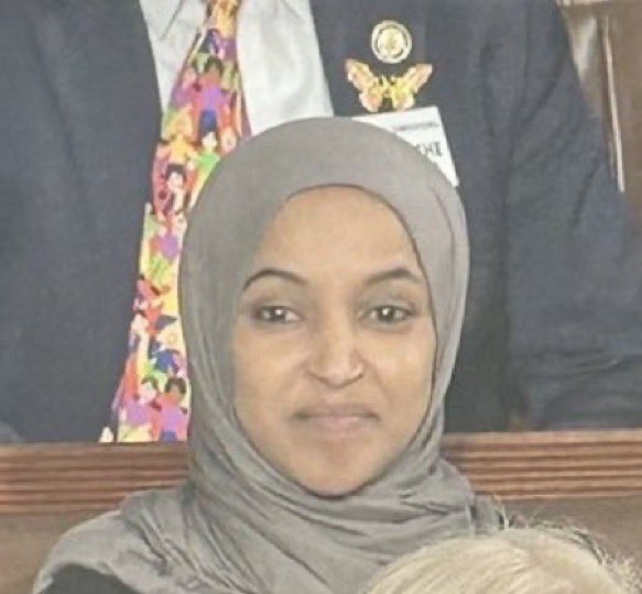 Karen چپول شناس tweet media