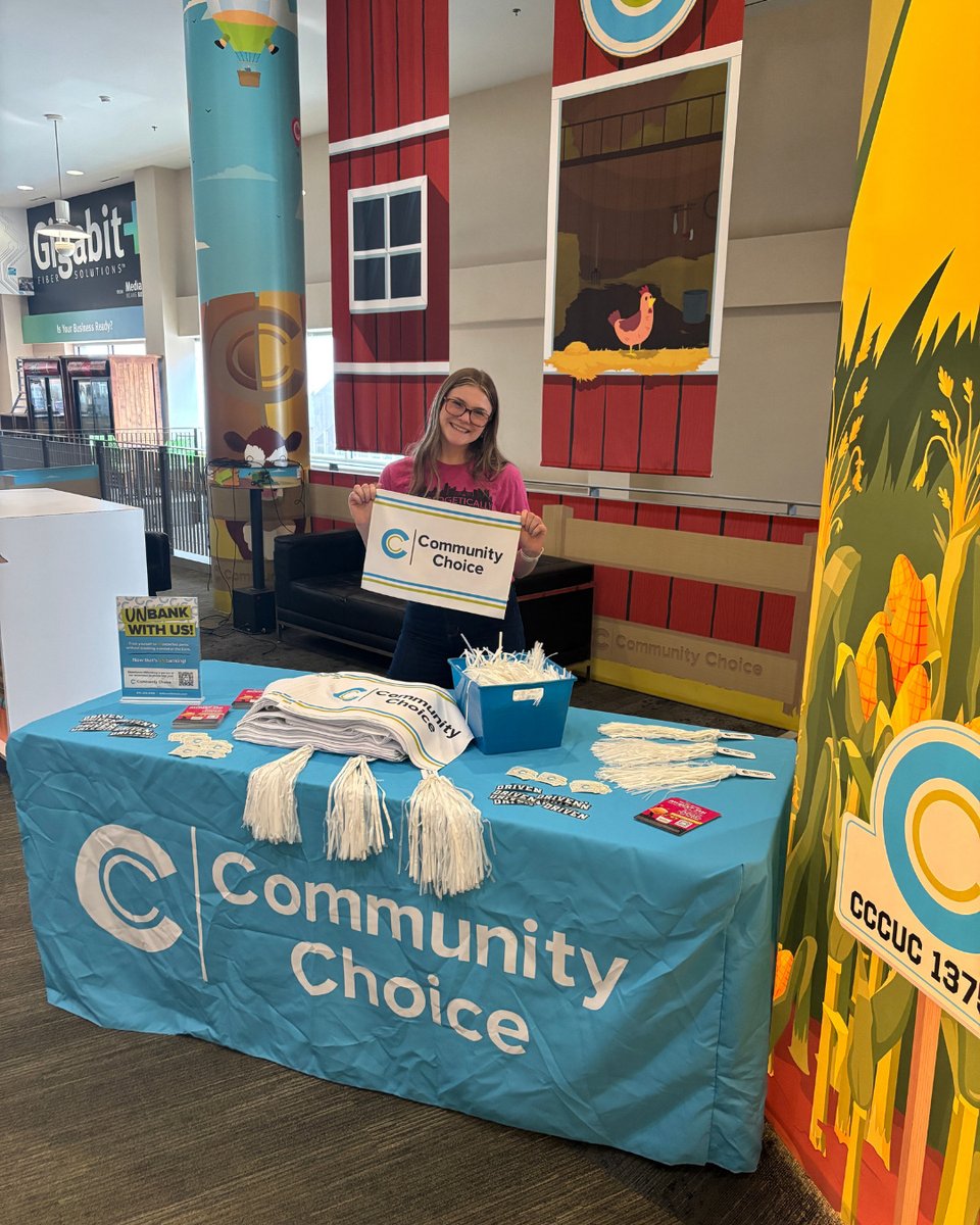 UnbankWithUs's tweet photo. Even in our off-season for events, we’re still booked and busy.
#CommunityEvents #WinterRecap #SupportingLocal #Highlights https://t.co/R66chqnaMD
