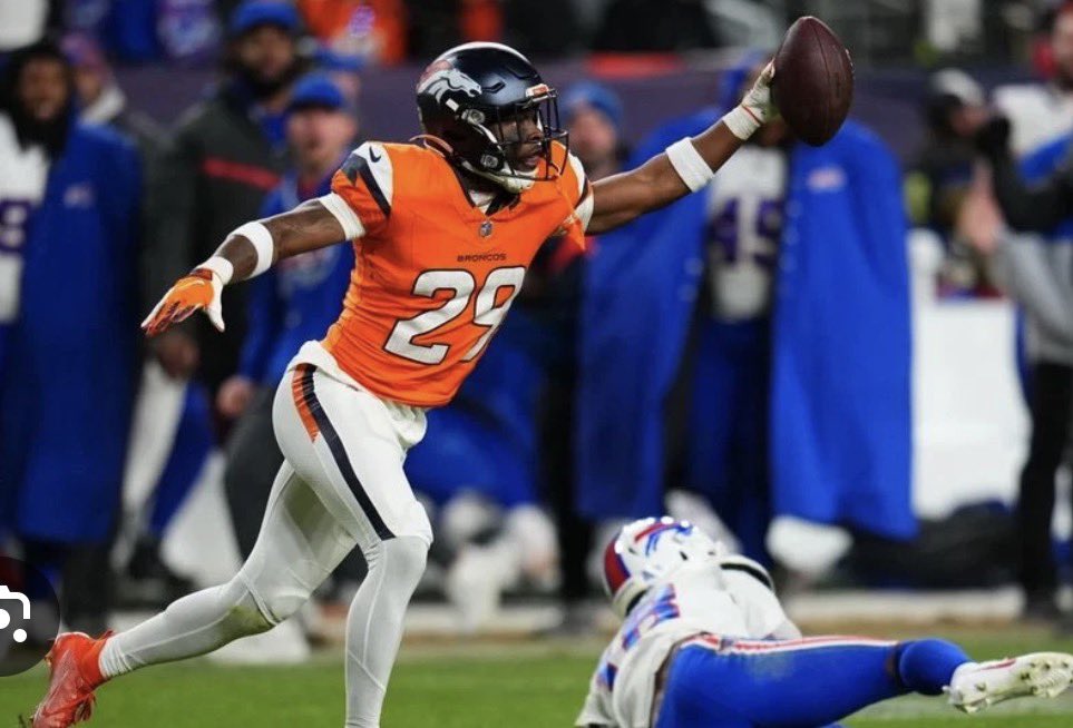 JFowlerESPN's tweet photo. Broncos are placing the second-round tender ($5.8M) on CB Ja’Quan McMillian, per sources. 

One of Denver’s top ball disrupters, McMillian had four sacks, two interceptions and nine pass deflections in ‘25 - including a memorable snatch from Brandin Cooks to seal a playoff win. https://t.co/g0I2z9W3CW