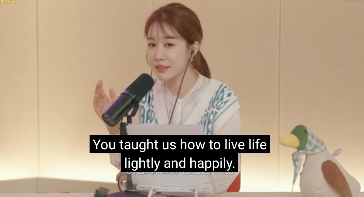 Yessssss ,#YooInNa , say it louder .. it's usssss .. #JISOO is the therapist for me
