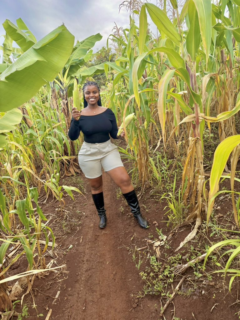 Mchumia juani hulia kivulini 🤗. Call me thee mkulima 🥰.