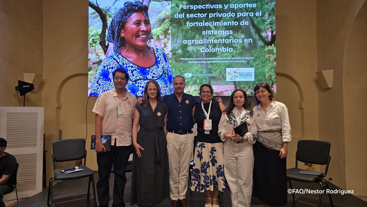 En la #ICARRD20 🐝acompañamos el panel “Perspectivas y Aportes del Sector Privado para el Fortalecimiento de Sistemas Agroalimentarios en Colombia” organizado por <a href="/FundacionAlpina/">Fundación Alpina</a>, con Michela Espinosa, Especialista Senior de Alimentos y Lucha Contra la Malnutrición de la FAO 🇨🇴