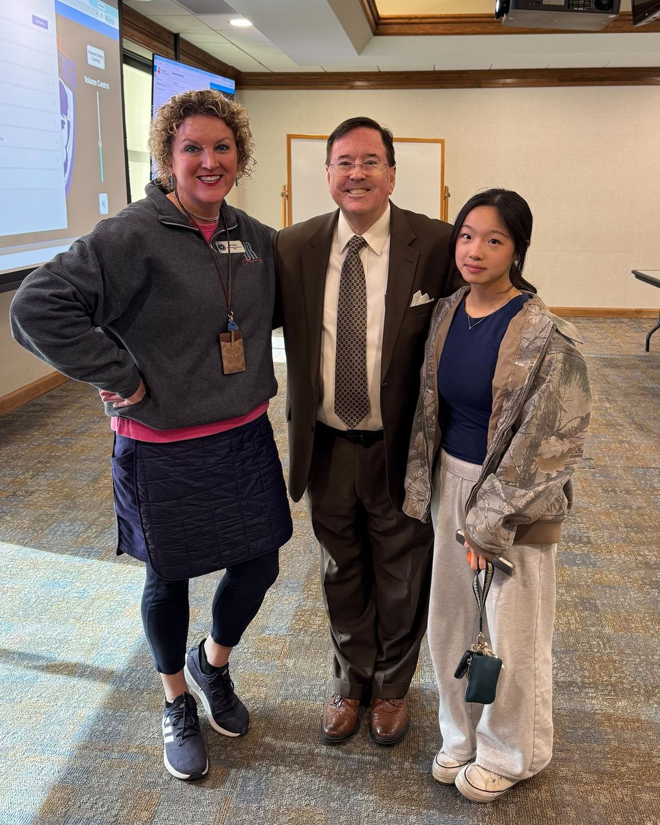 OnYourMarkTransport tweet media