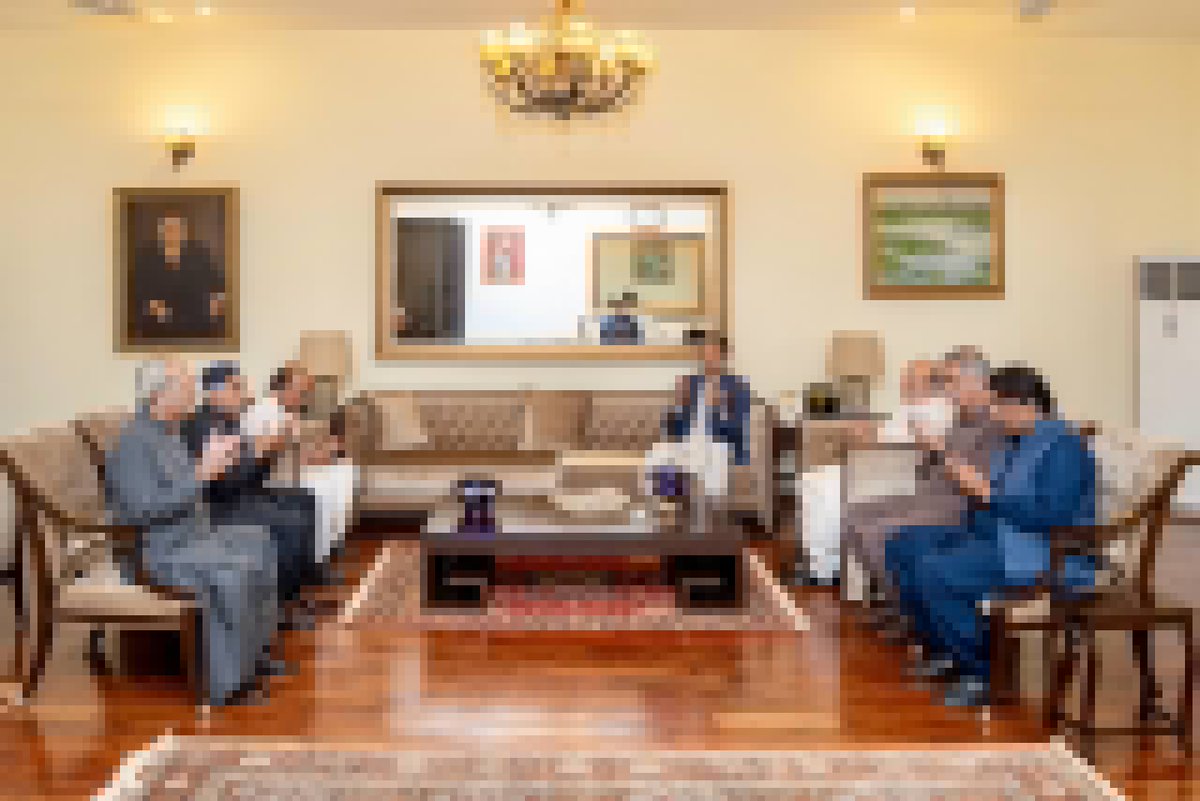 چیئرمین پاکستان پیپلز پارٹی بلاول بھٹو زرداری کی سابق وزیراعلی سندھ ممتاز بھٹو کے صاحبزادے امیر بخش خان بھٹو سے نوڈیرو میں واقع بھٹو ہاؤس میں ملاقات.                          <a href="/BBhuttoZardari/">Bilawal Bhutto Zardari</a>