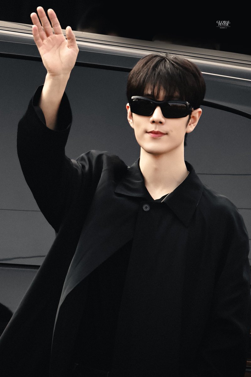 260227 Xiao Zhan for Gucci MFW 2026

Heart killer 🖤

cr GlobalFever全球热丨0805x1005
XIAO ZHAN GUCCI SPRING #XiaoZhanxGucciTrend26
#MFW26KingXiaoZhan