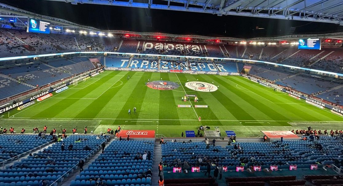 Karagümrük maçında Trabzonspor tribünleri