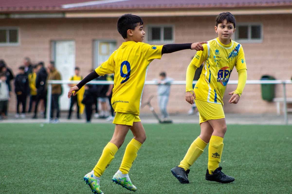 Club Deportivo Naron tweet media