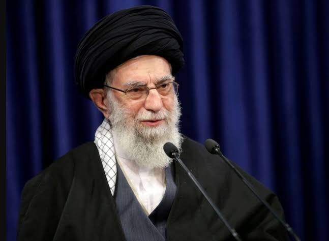 AbtahiAzmain's tweet photo. #Resistance till the end
#Ramadan,
-The month of #victory
-The month of #Badr
-The month of #Restrain & #Sacrifice
Only Allah is the giver of victory and success
We need to try
#Iran #USIran
#USIranTalks #usirantensions #IranUSTension https://t.co/LprOsAsS5F