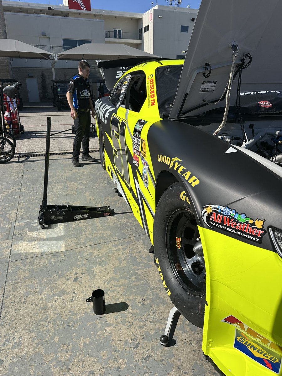 JeremyClementsRacing tweet media