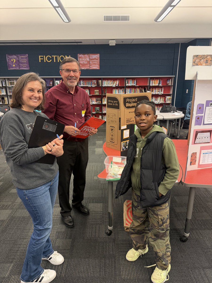 STEMcobb's tweet photo. Inspired by these @PickettsMillES science fair projects! We have some future rocket scientists, chemical engineers & polymer scientists represented here! Huge kudos to @MrsSmithSTEMLab for coordinating this opportunity for students to shine! β¨ #STEMCobb https://t.co/xeMs11OGP7