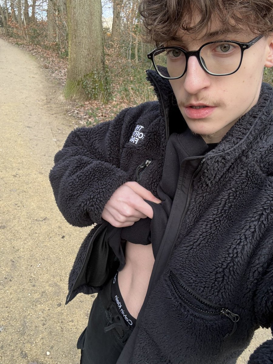 legay_5002 (9.2k)🇫🇷 tweet media