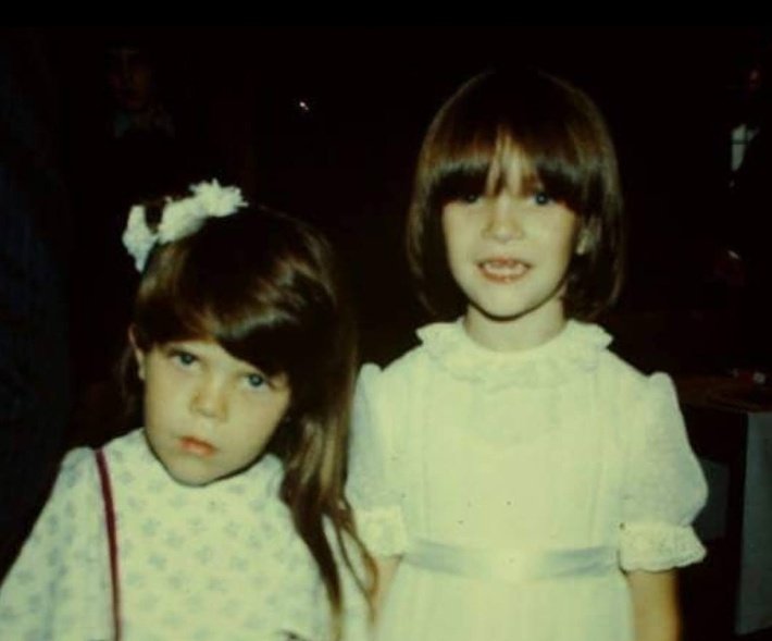 Heidi_XXnl's tweet image. A few hours later...

In the 80s we had to stay at the party until your parents decided to go home , 

Tired?

Take a bench and sleep,  in the smoke .. 

Then we drove home with no seatbelt and dad smoking in the car .

And I'm still smoking. 
#GenX