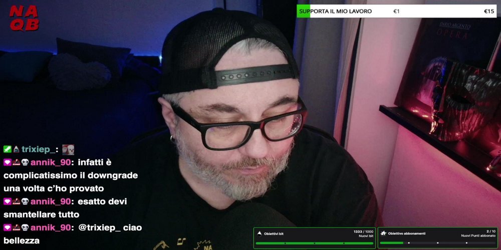 Sono in live ora su Twitch! Entra subito per parlare con noi di cinema horror! 💀🎬  | Just Chatting twitch.tv/naqb | ##CinemaHorror #FilmHorror #TwitchItalia #HorrorItalia #InLiveOra #LiveHorror #PodcastItalia #SerataHorror #AmantiDellHorror #DaNonPerdere