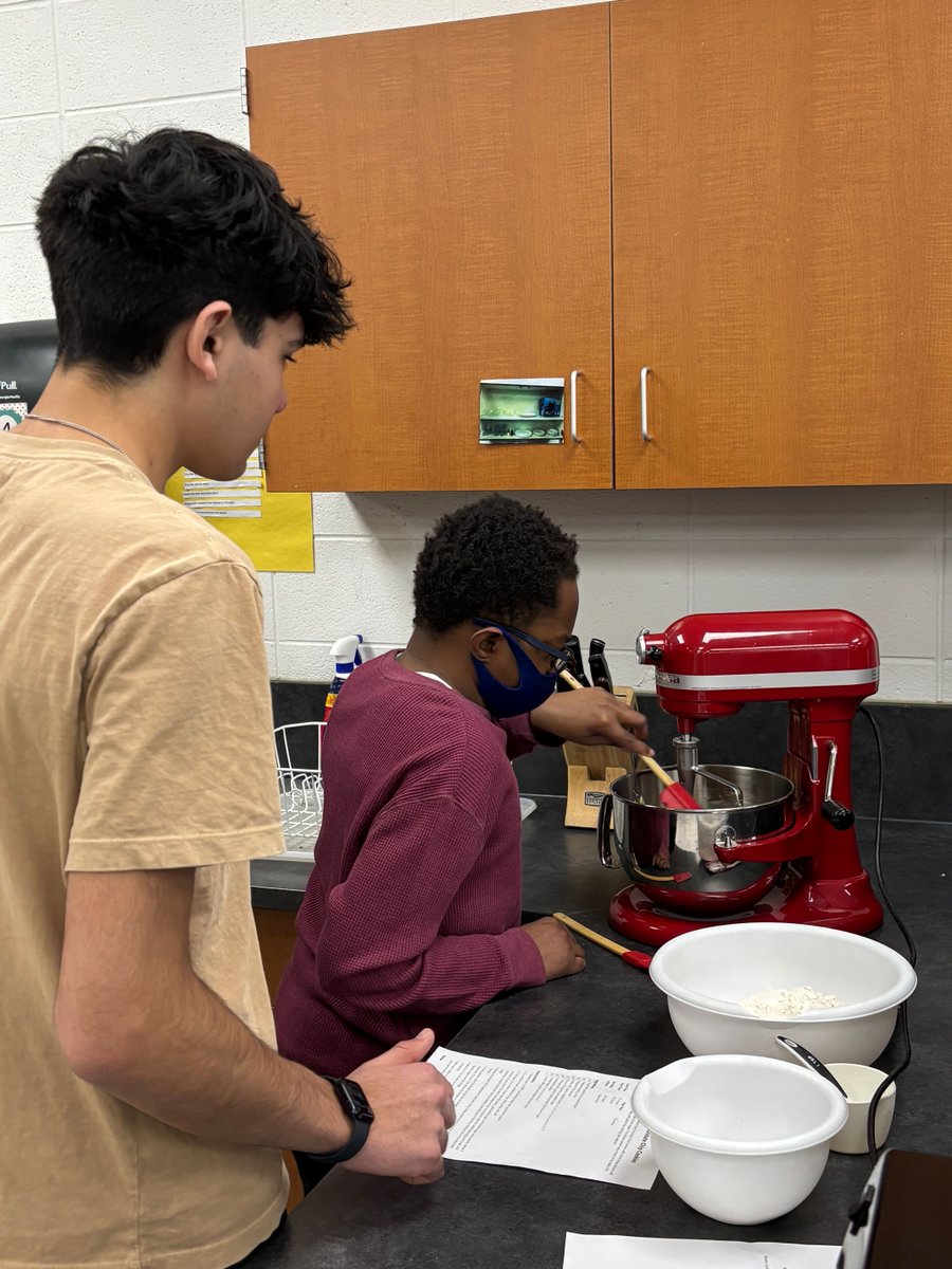 District 230 tweet media