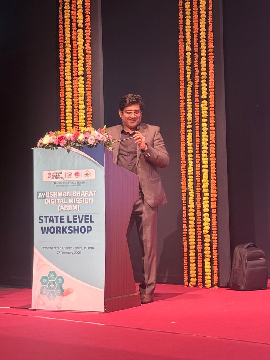 AyushmanNHA's tweet photo. #NHAWorkshop | Highlights
Dr. @PankajAroraNHA, Director, NHA highlighted the #DHIS scheme and the Model Facility & Model District framework, emphasizing Maharashtra’s opportunity to strengthen digital health at the grassroots.
(1/2) https://t.co/5Lb4n8GjVV