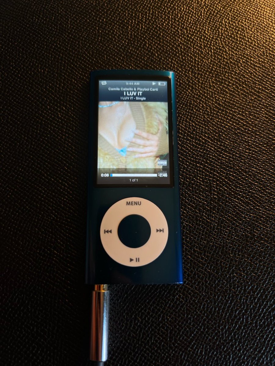 jess 🖤 tweet media