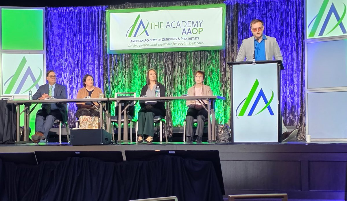 UT Neurosurgery tweet media