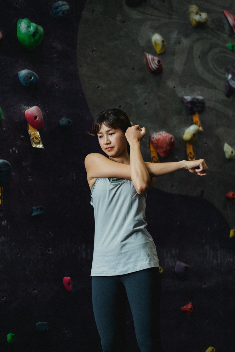 HealthyandFit_C's tweet image. Tip: Warm-ups reduce injury risk and improve workout performance.
 healthyandfitco.com

#WarmUpTips #FitnessSafety #TrainSmart #WorkoutPreparation #ExerciseHealth #FitEducation #WellnessCare #ActiveTraining #GymTips #HealthGear