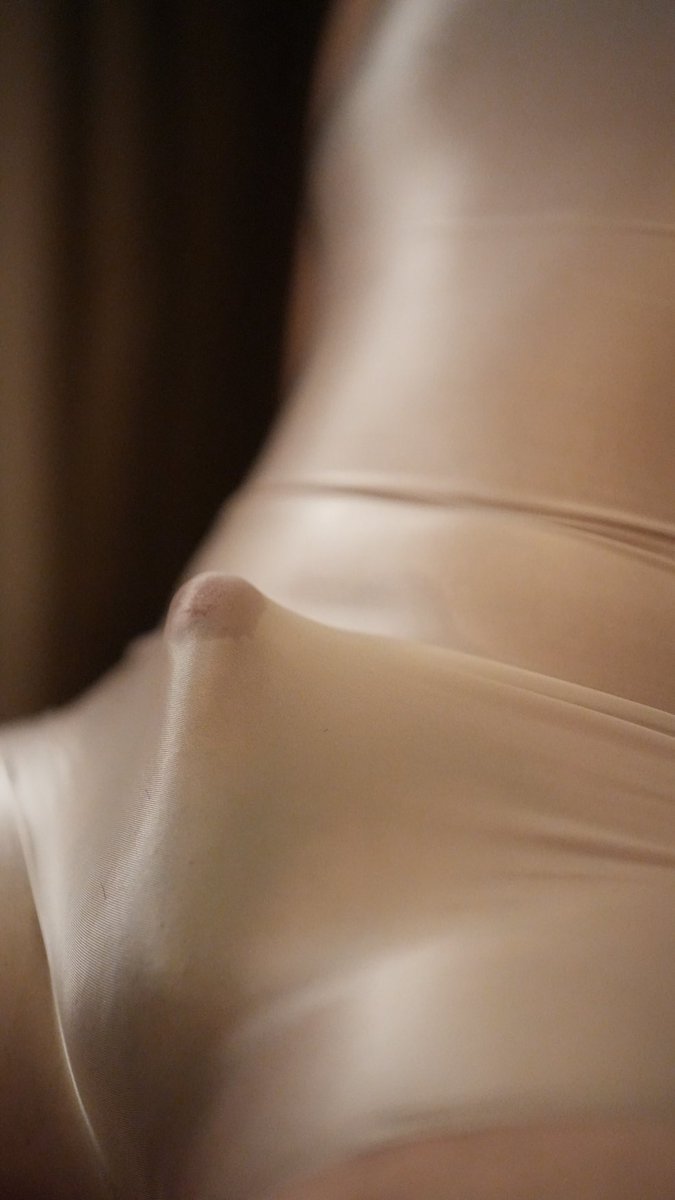 Suit chen tweet media