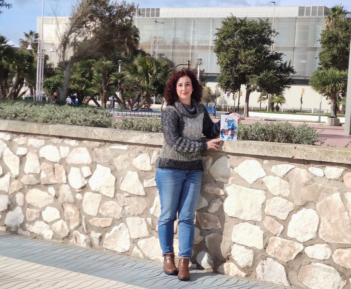 exlibric.com/libro/epoje/
Para apoyar mis proyectos literarios, puedes adquirir un ejemplar en tu librería habitual o pidiéndomelo directamente. 
Gracias 😉

#Libro #literatura #Poesia #book #poetry