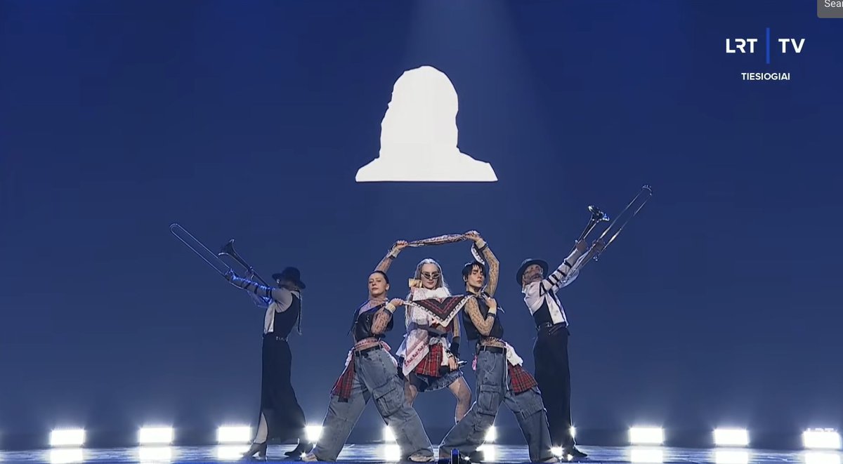 Aussievision tweet media