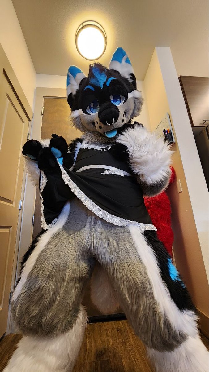 Akari Wusky tweet media