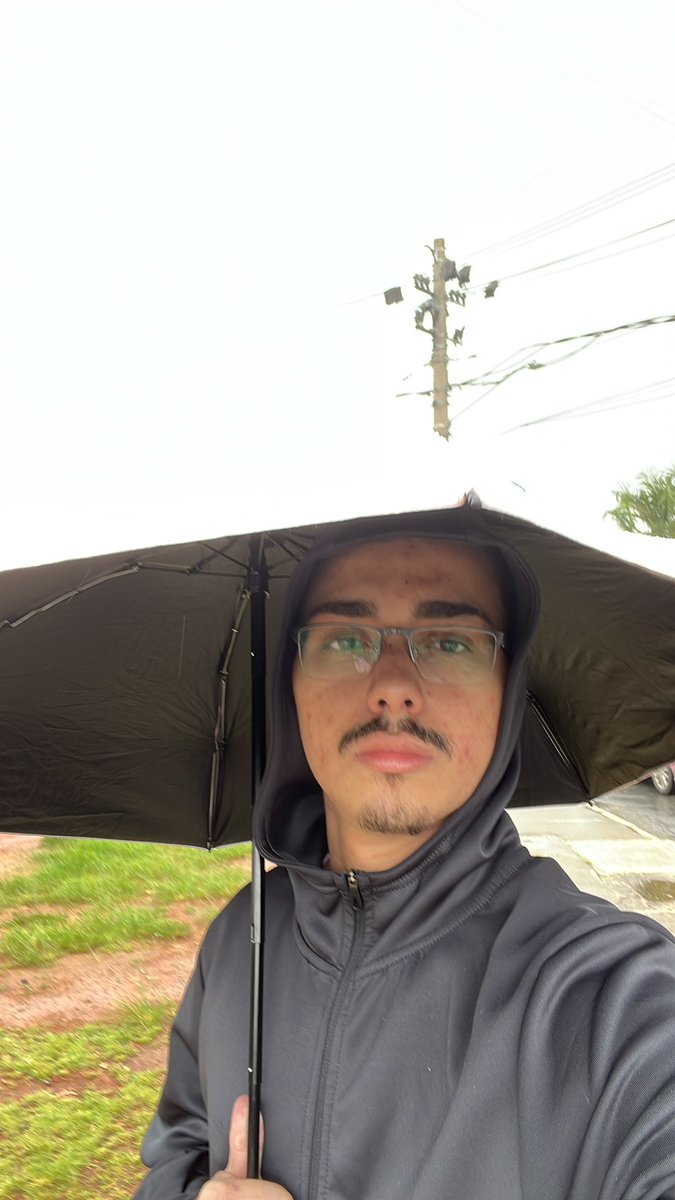 joakoutz tweet media