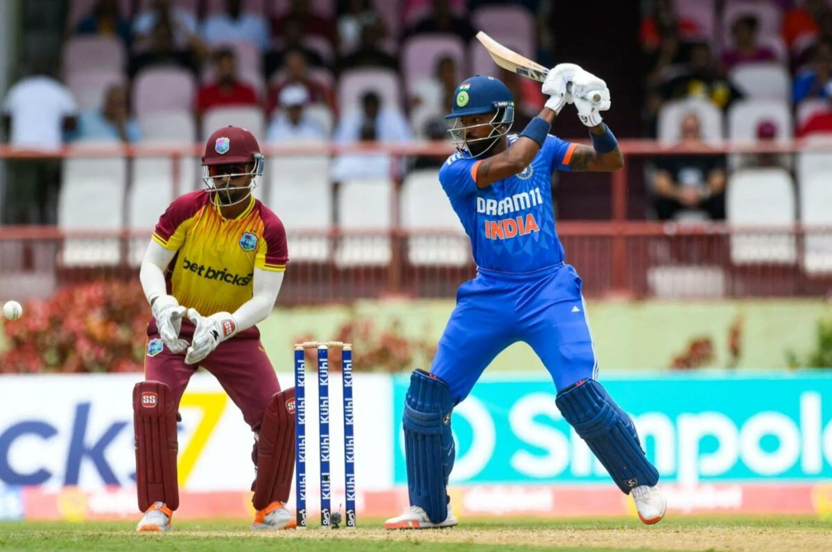 Phrasemaker tweet media