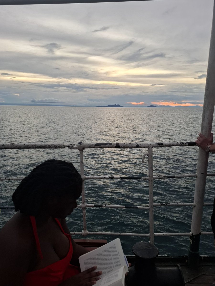 Graduate Maziko Kawale💜 tweet media