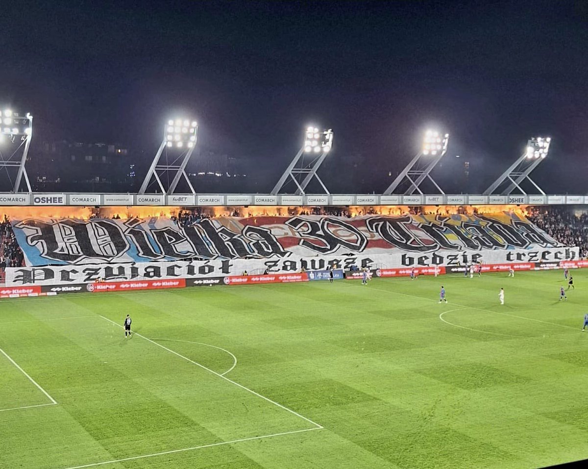 JPappardelle's tweet photo. WIELKA TRIADA 30 LAT POLSKĄ WŁADA LECH ARKA CRACOVIA 💪 https://t.co/b8URANNW6G