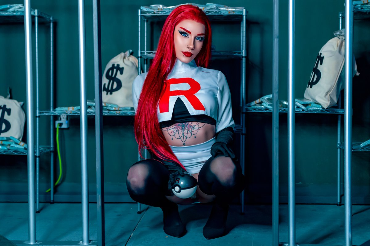 SonjaShio's tweet photo. So how are we feeling about the new Pokémon starters?

Throwback to my old Team Rocket Jessie cosplay. https://t.co/pWNbqHxifn