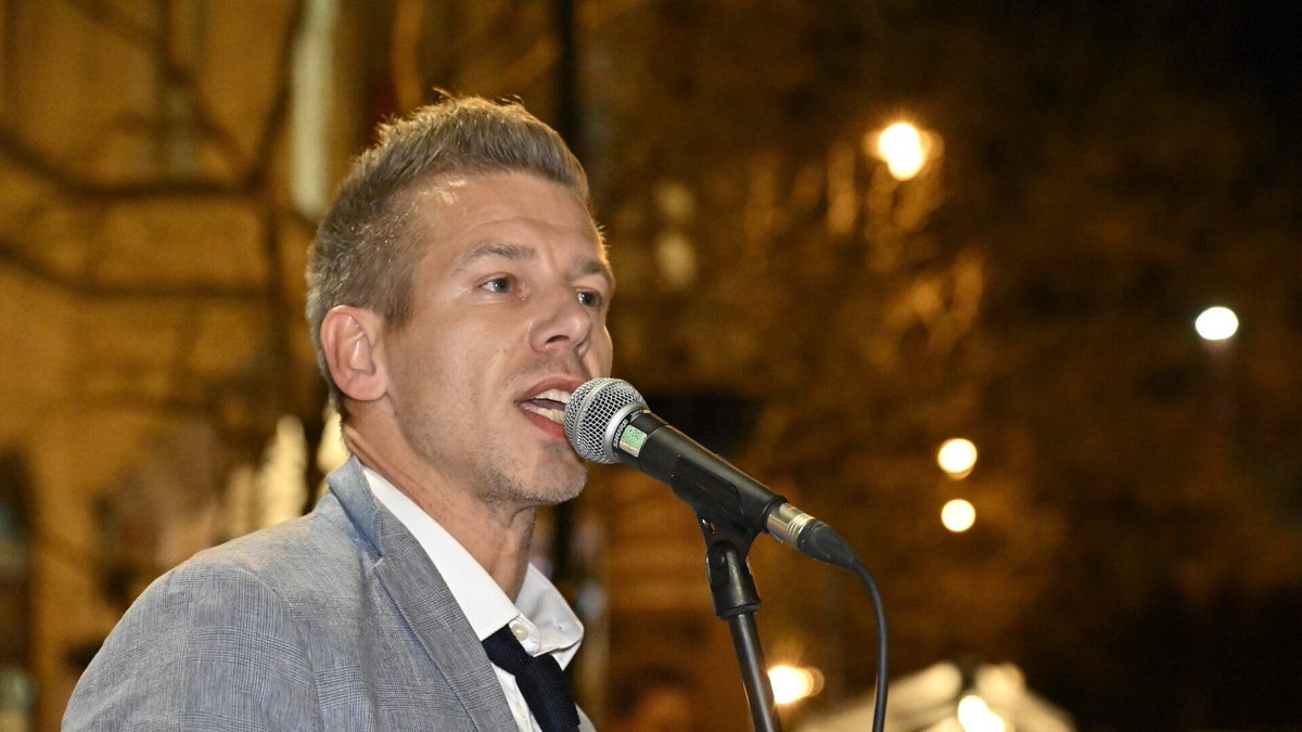 rainbow7852 tweet media