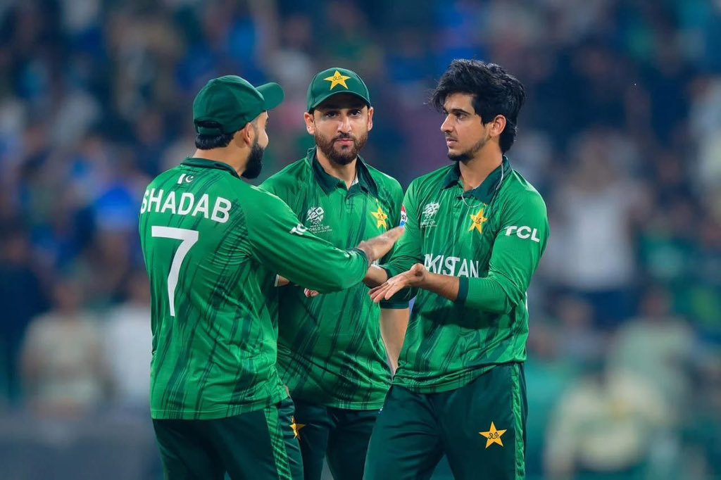 Semi Final Qualification Scenario for Pakistan 🇵🇰

Win by 65 runs or chase the target in 13 overs (approx.)

Ian Smith on Air

#T20worldcup #Pakistan #Vijay #TVK #Sangeetha #TrishaKrishnan