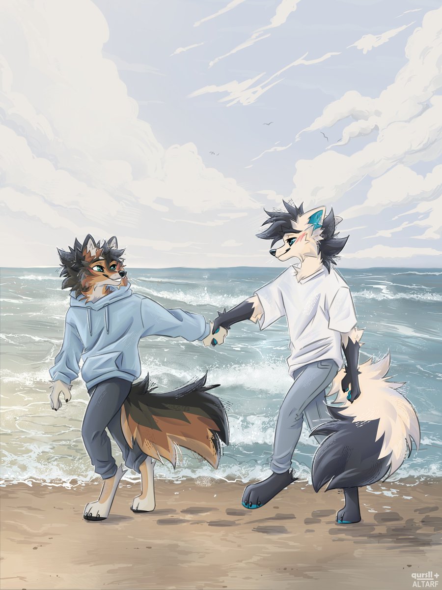 QuRsLL_'s tweet photo. On the beach 🌊 https://t.co/OzFohZiaRP