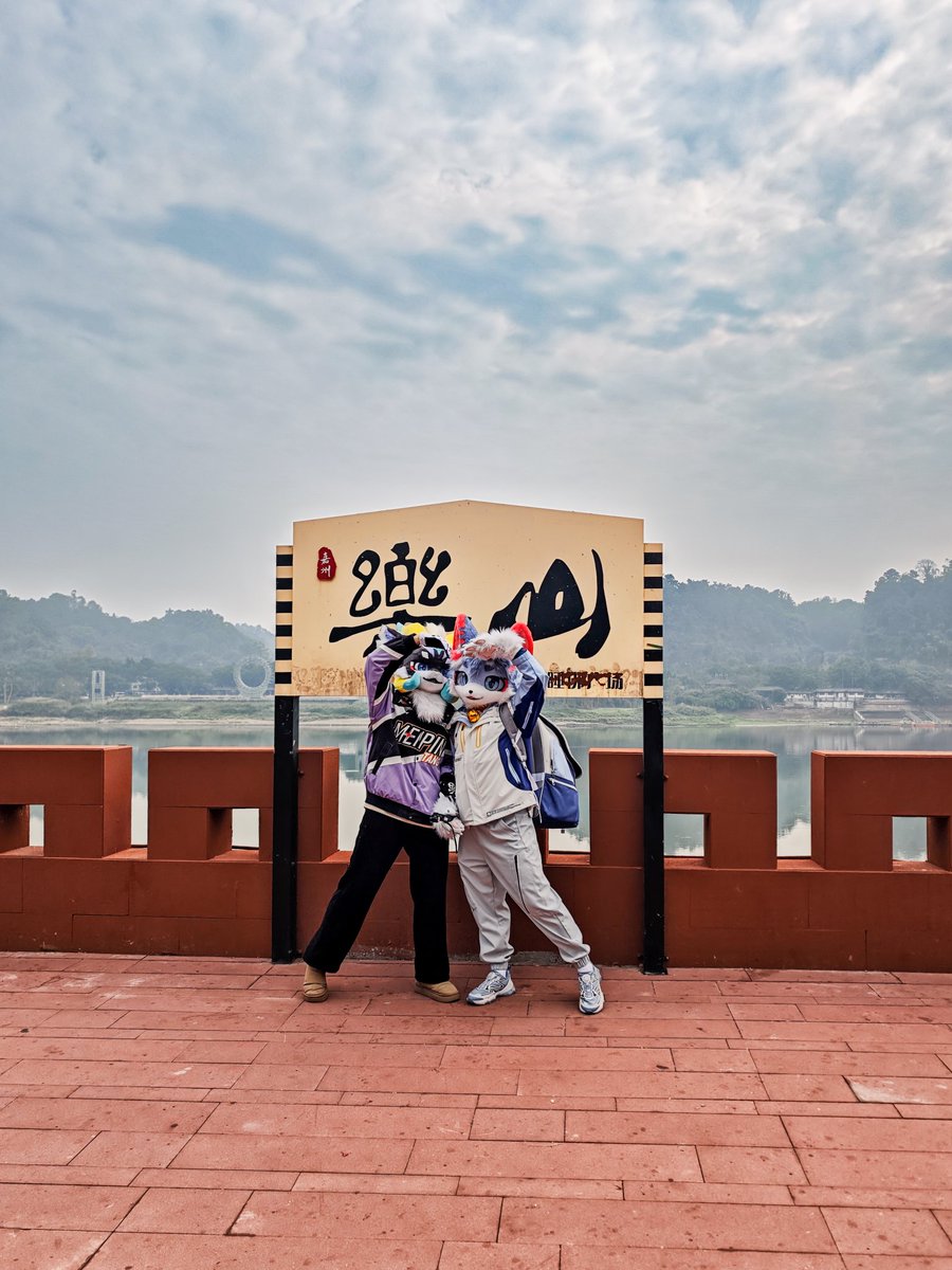 Neoncloud·霓雲🔜返工😭 tweet media