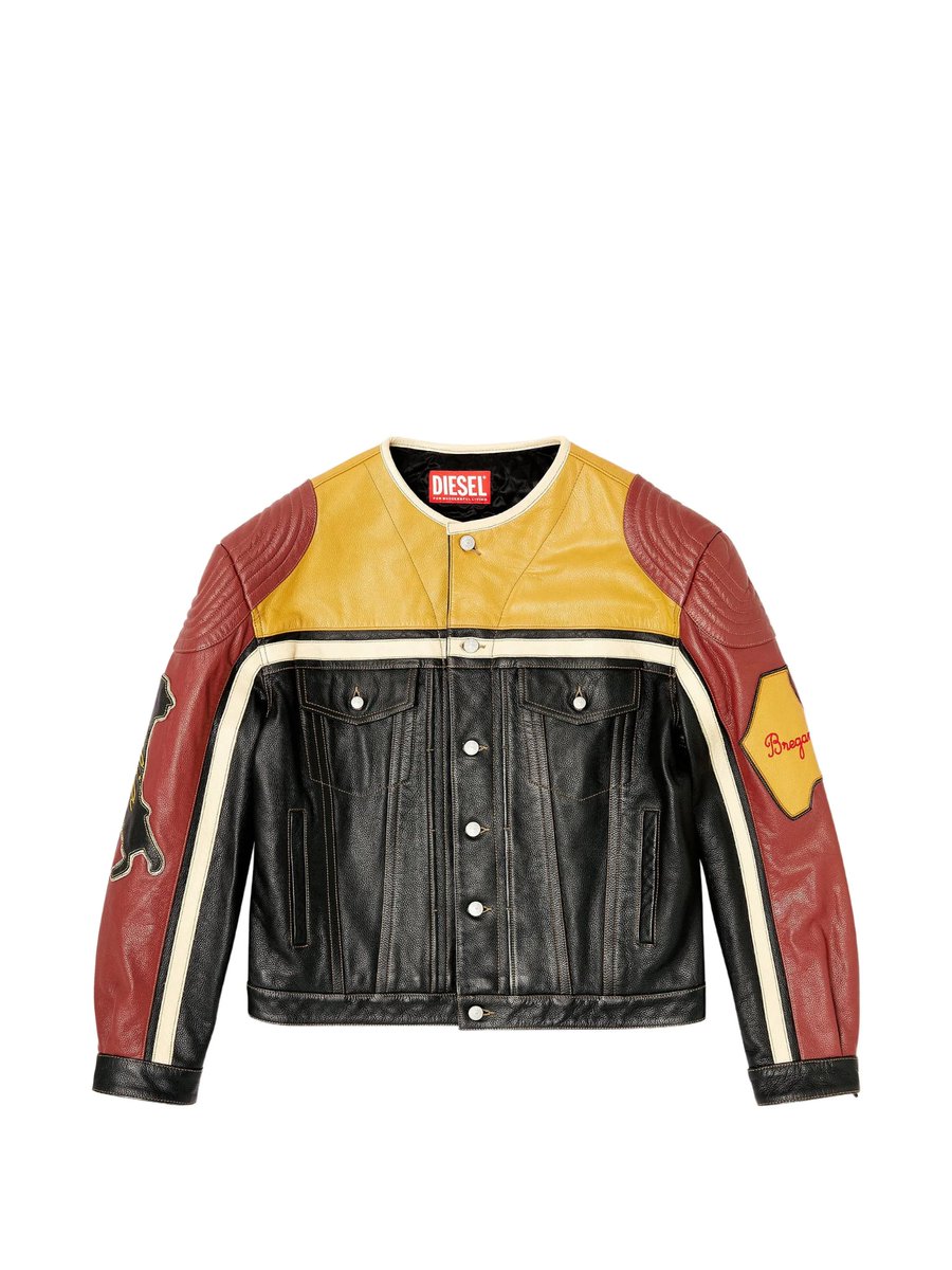 ATINYPOURYUYU's tweet photo. YUNHO in full @DIESEL including the L-Coug-20th Leather Jacket
#DIESEL #DIESELFW26 #ForSuccessfullLiving https://t.co/9sDiexOohz
