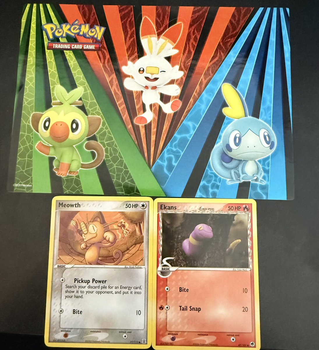 Pokemon 30th anniversary giveaway!

- Starter stickers
- Meowth Delta Species
- Ekans Dragon Frontiers

To enter: ⬇️

Follow✅
Like👍
Repost🔁
Comment your favorite Pokemon❤️

#CulhanesCards #TBBCrew #TBBReposts