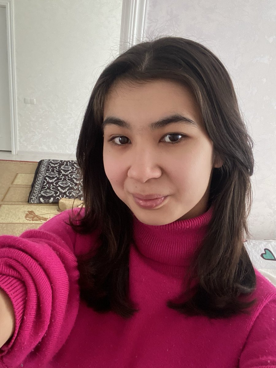 Oxirgisi shu ekan. Galereyam o'g'lim bilan to'lgan ekan o'zimni zo'rg'a topdim)