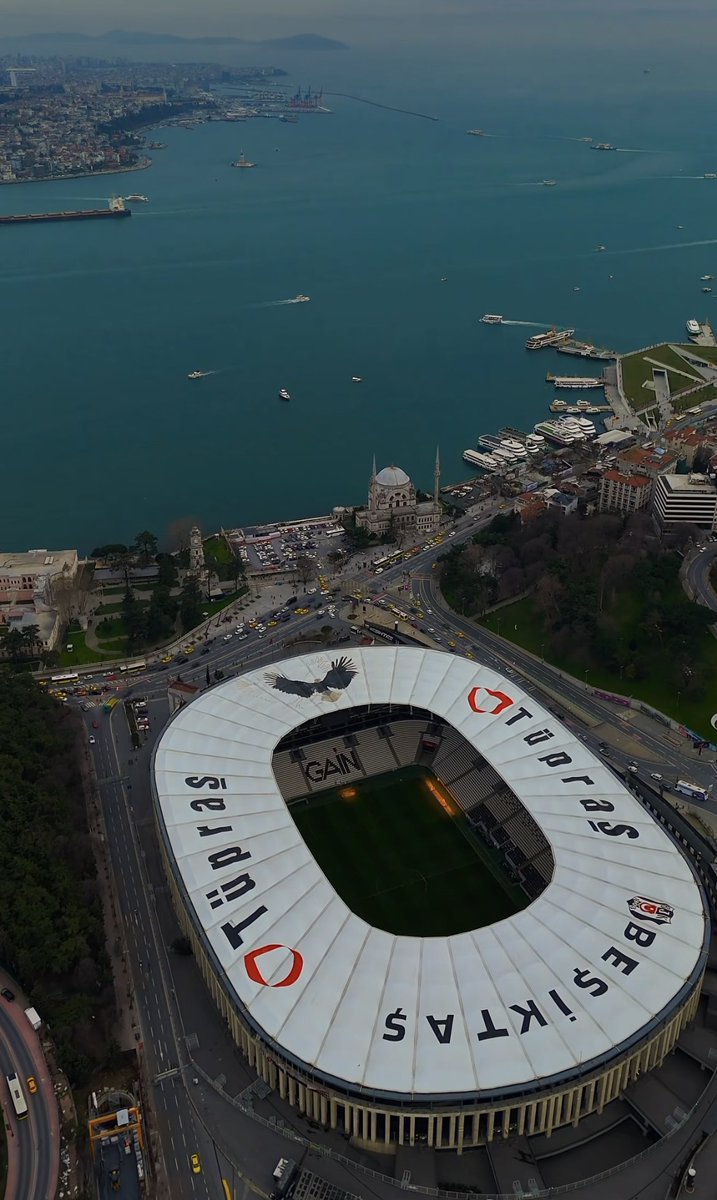 cemsakarya's tweet photo. #besiktas #Wallpaper https://t.co/Z0LNvpOwii