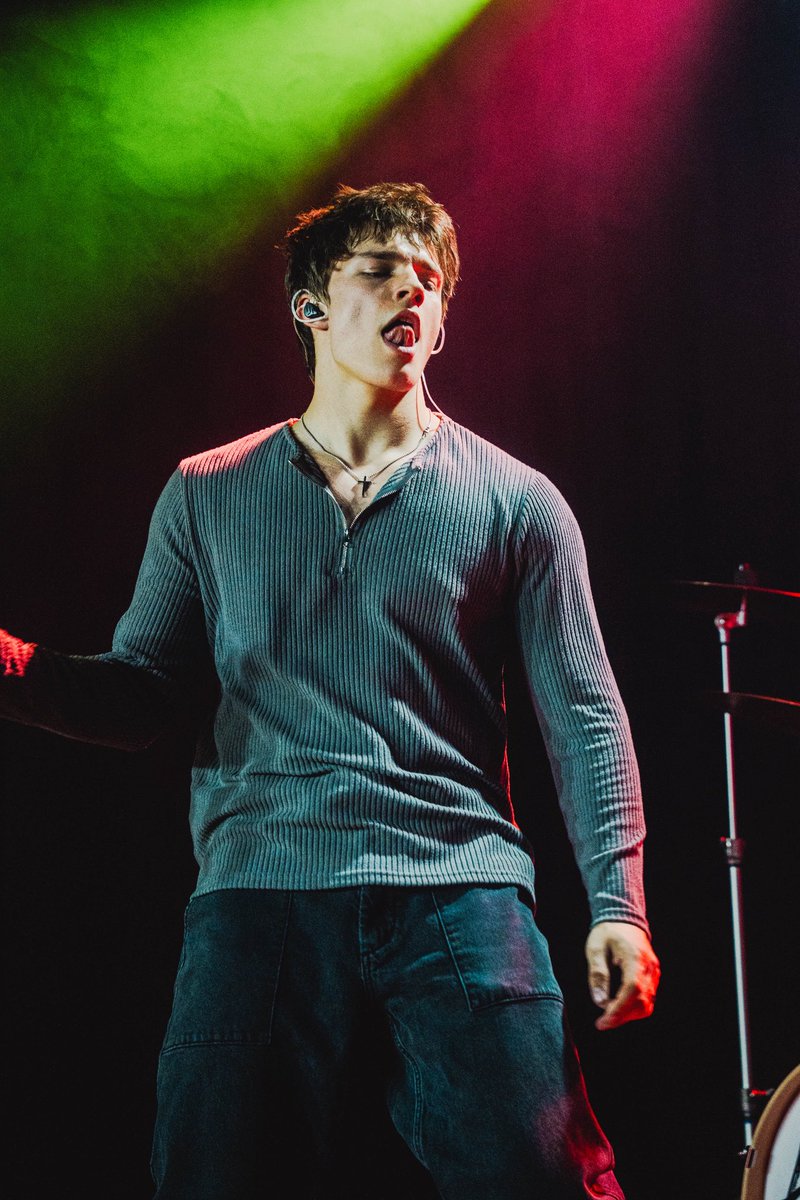 Alex Sampson ✞ tweet media